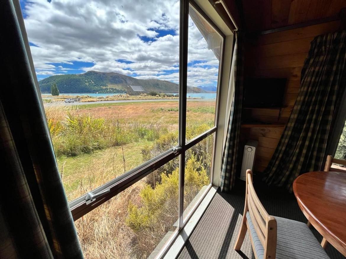 Church House Beside The Lake Lake Tekapo Esterno foto